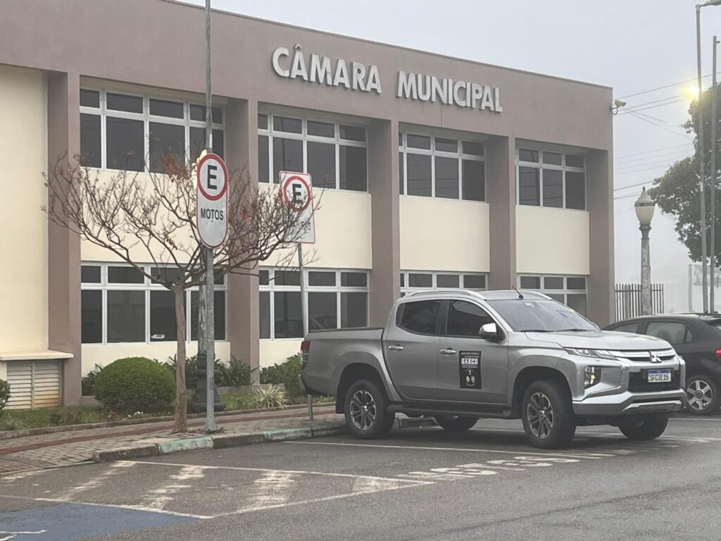 Operação Scambio tem cumprimento de dez mandatos de busca e apreensão em Araucária e Curitiba nesta quinta feira