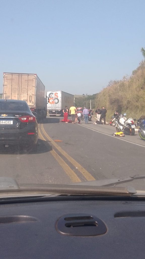 Dois acidentes fatais são registrados na Rodovia do Xisto na tarde desta sexta-feira, 02