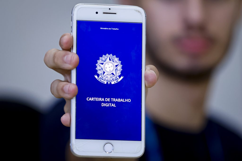 Prefeitura e SENAI oferecem curso de aprendizagem para jovens
