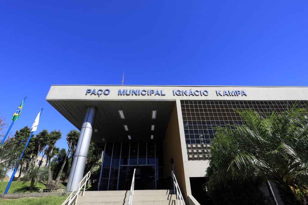 Abre e fecha da Prefeitura de Araucária nos feriados da Paixão de Cristo (18) e Tiradentes (21)
