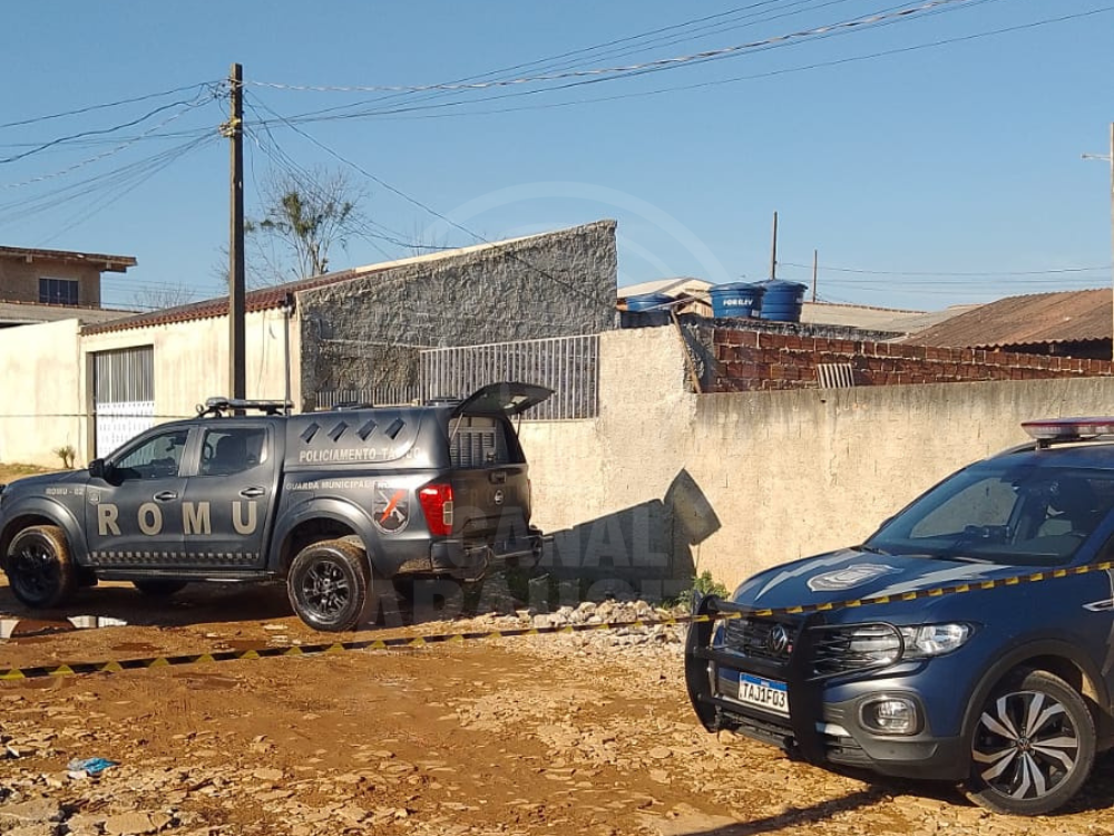 Corpo é encontrado com marcas de tiros em residência no bairro Capela Velha