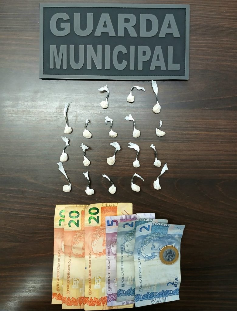 Guarda Municipal apreende drogas e dinheiro durante patrulhamento em Araucária
