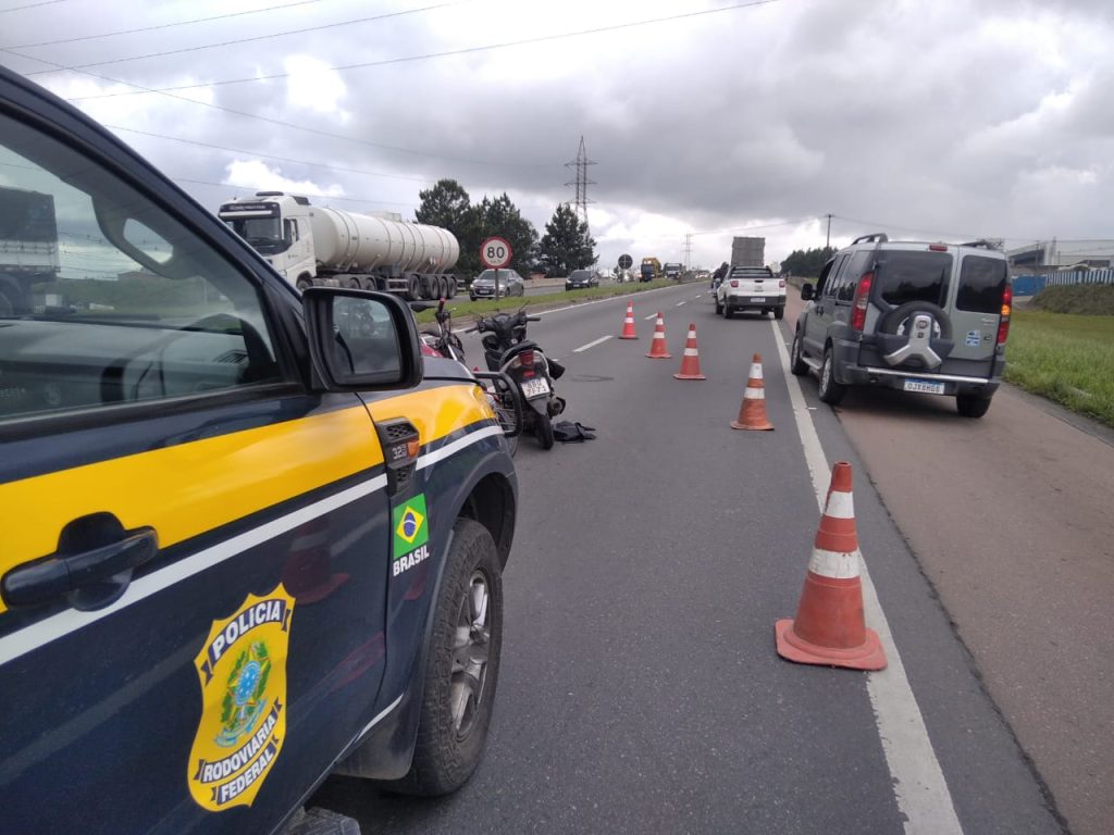 Jovem motociclista morre em grave acidente na Rodovia do Xisto, em Curitiba
